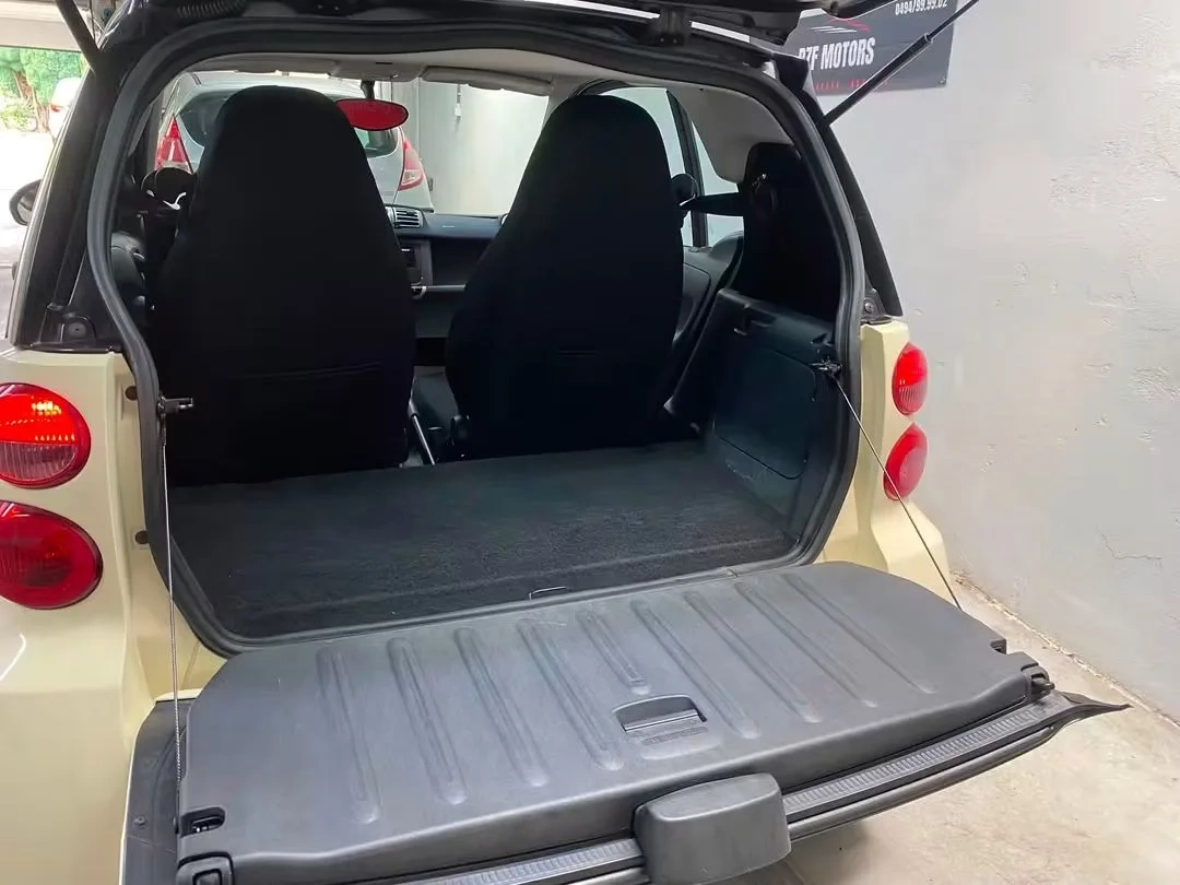 Vue 14 — Véhicule d’occasion Smart Fortwo  2012