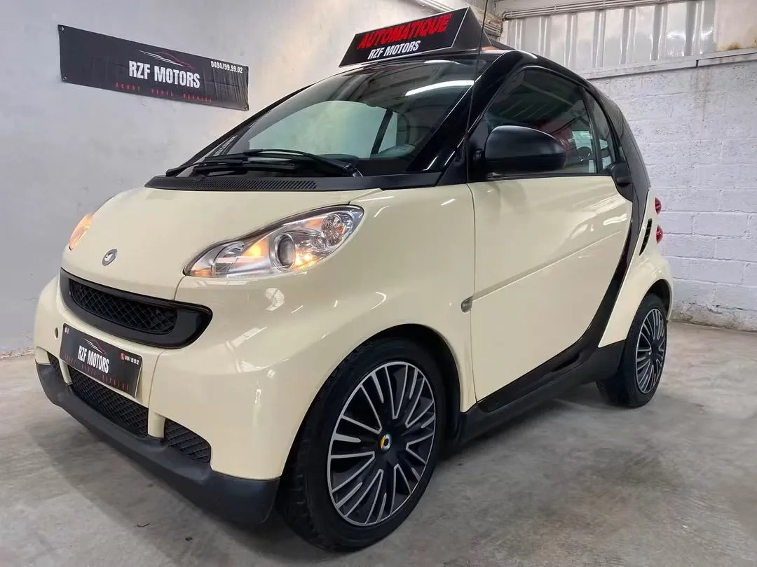 Vue 7 — Véhicule d’occasion Smart Fortwo  2012