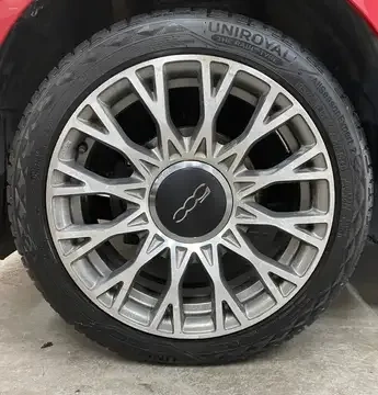 Vue 16 — Véhicule d’occasion Fiat 500C pop 2013