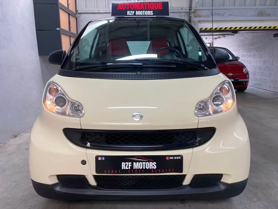 Vue 2 — Véhicule d’occasion Smart Fortwo  2012