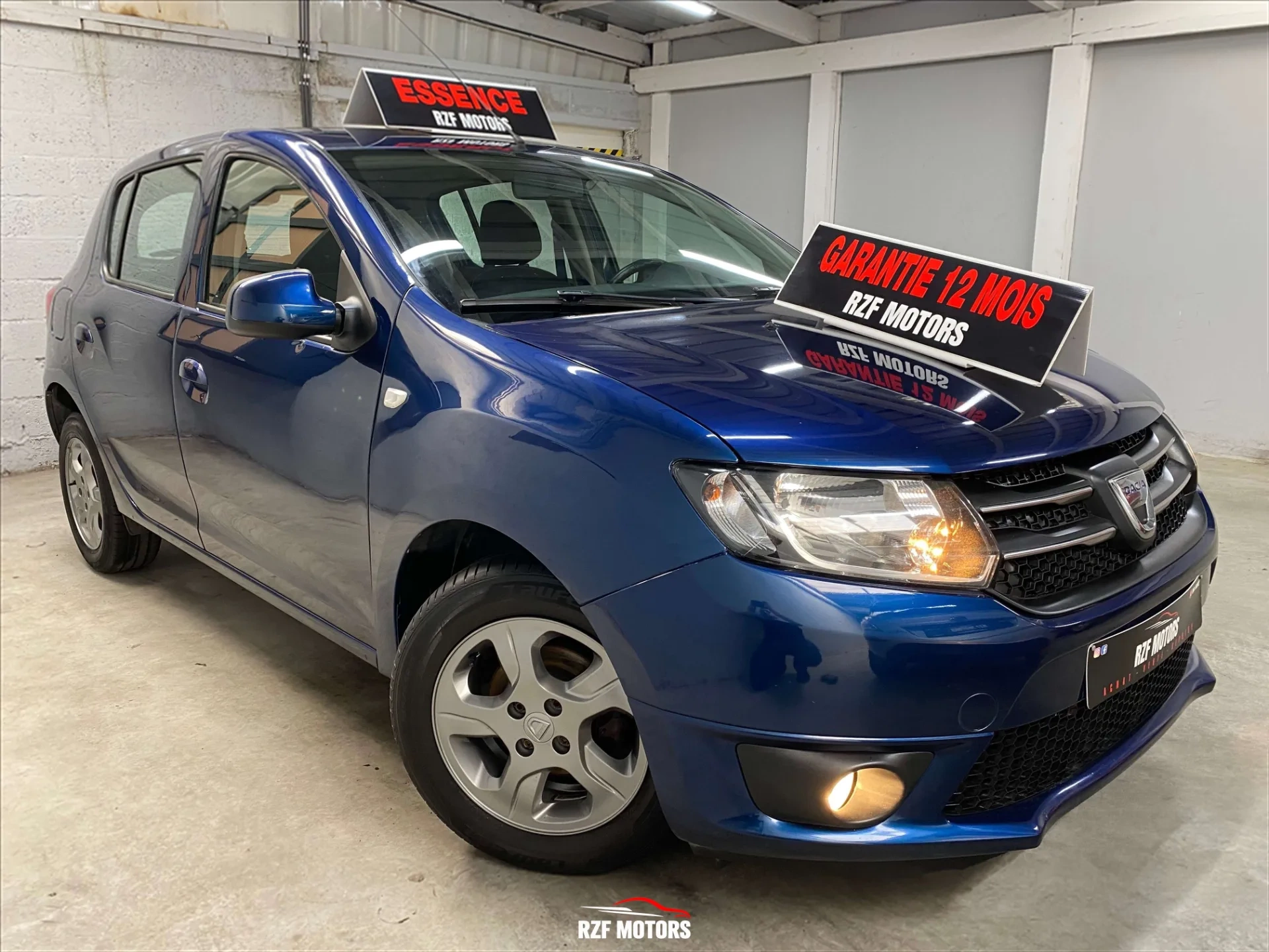 Vue 3 — Véhicule d’occasion Dacia Sandero Celebration 2015
